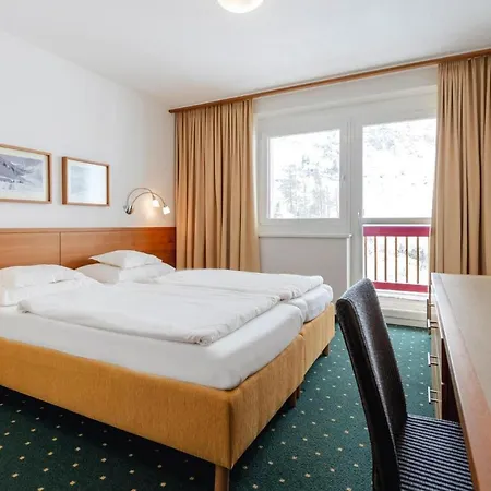 Apartament In With Shared Wellness *