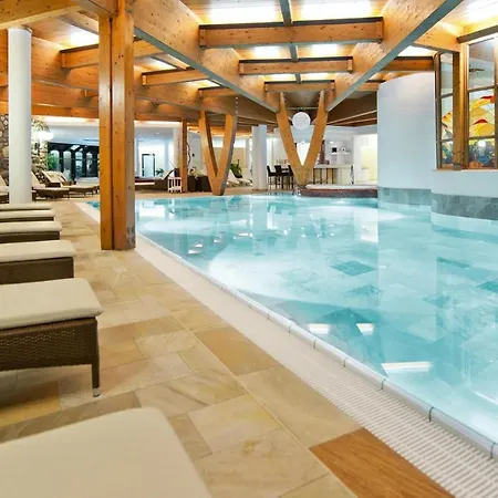 Apartament In With Shared Wellness